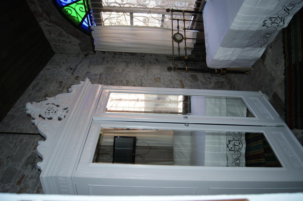 Mahzen Hotel Ayvalı Esterno foto